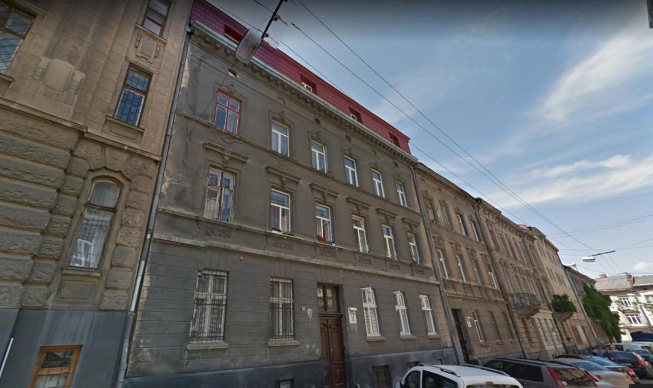 Designer Apartment In The Center Lviv Bagian luar foto